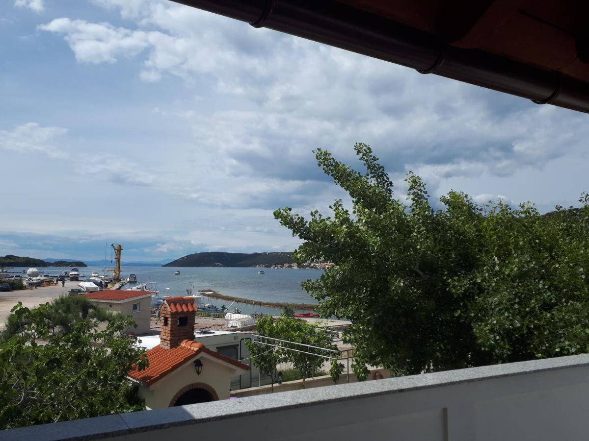 Appartamento Gvacic House Supetarska Draga Esterno foto
