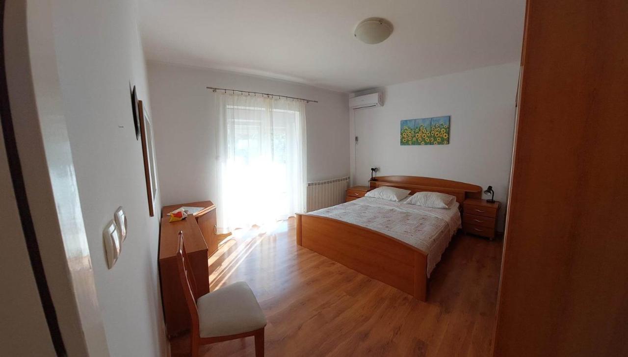 Appartamento Gvacic House Supetarska Draga Esterno foto