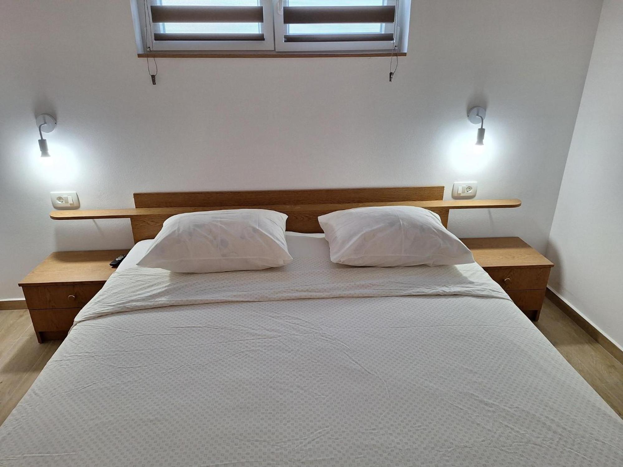 Appartamento Gvacic House Supetarska Draga Esterno foto