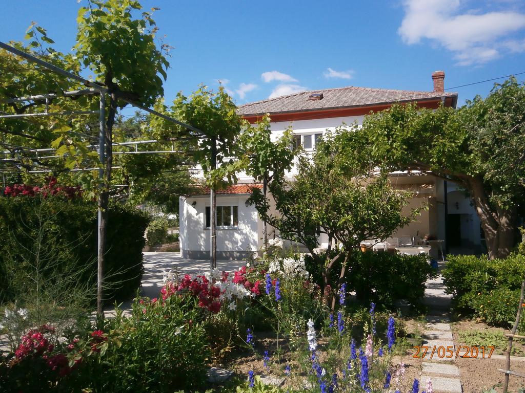 Appartamento Gvacic House Supetarska Draga Esterno foto